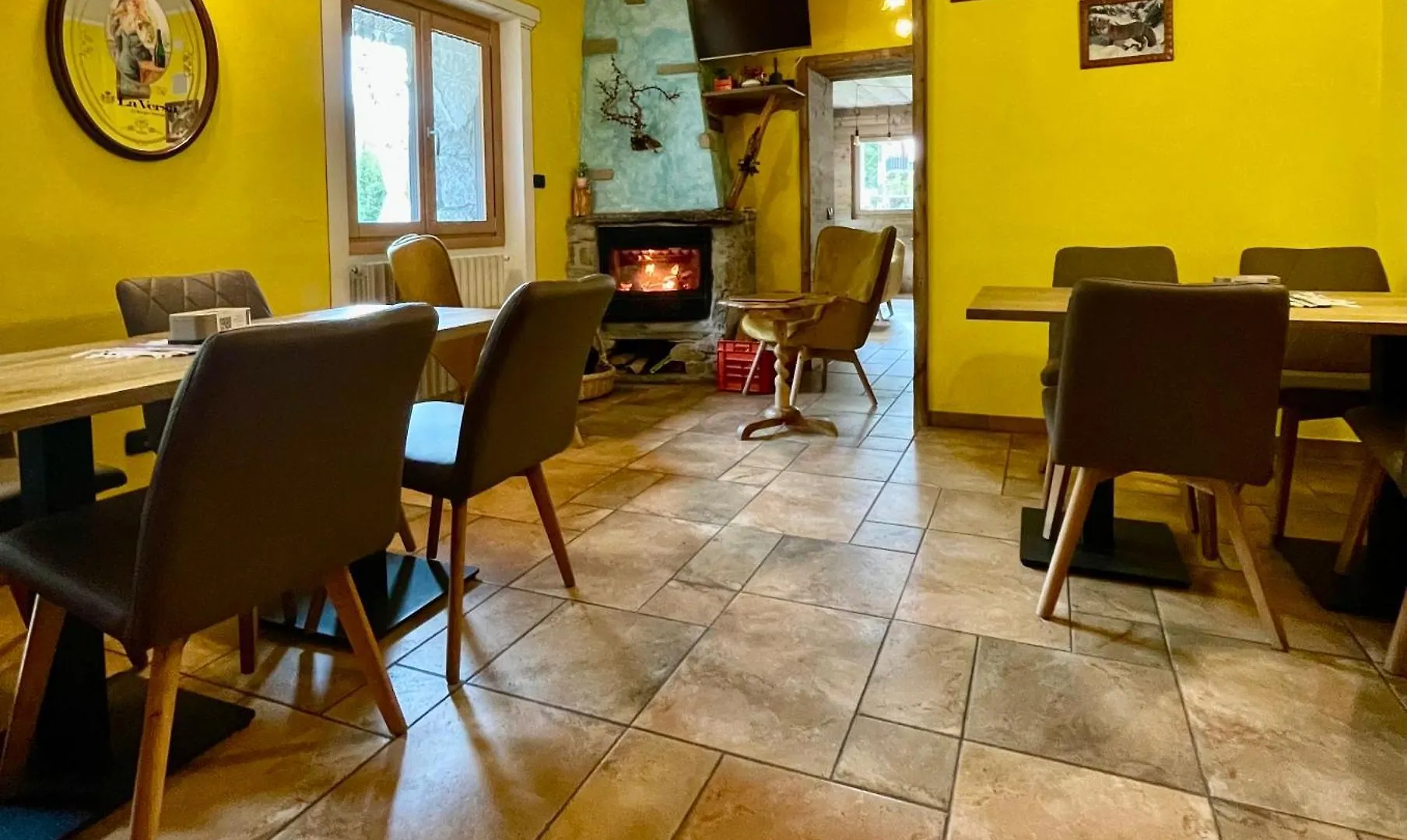 Hotel Gembro Chiesa in Valmalenco 3*,  Włochy